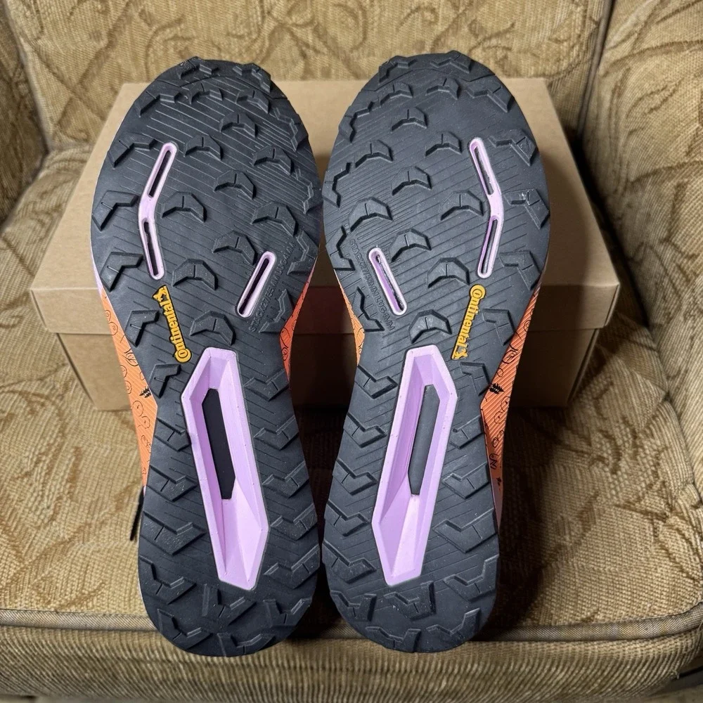 Size‎ 12.5 - Adidas Terrex Agravic Ultra Trail Breast Cancer Awareness
